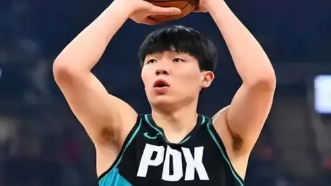 巴萨1-0马竞：战术胜利，什琴斯尼零封对手悠然吸雪茄