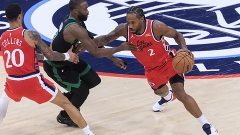 卡斯迪隆主场优势分析：期号专家质合推荐前区十码